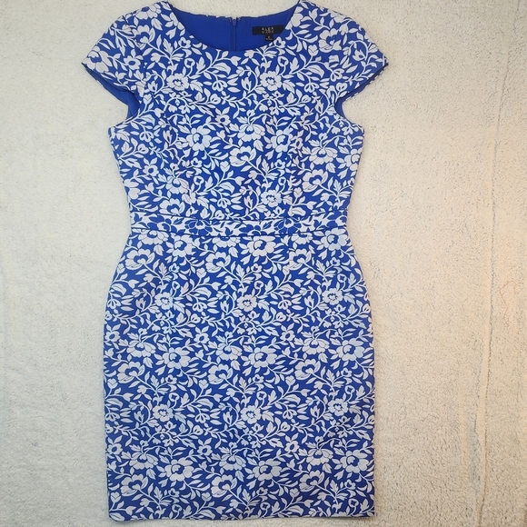 Alex Marie Blue & White Floral Sheath Dress Size 12 - Picture 3 of 10